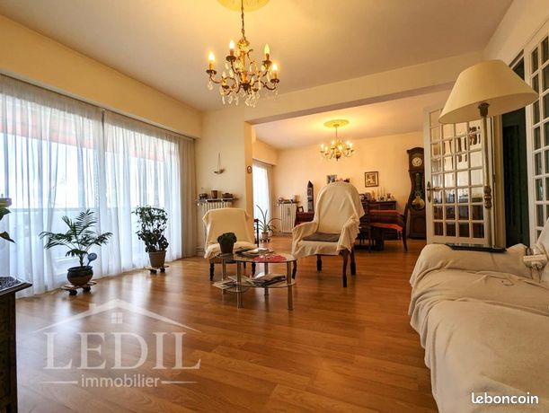 Appartement 4 pièces 128 m²