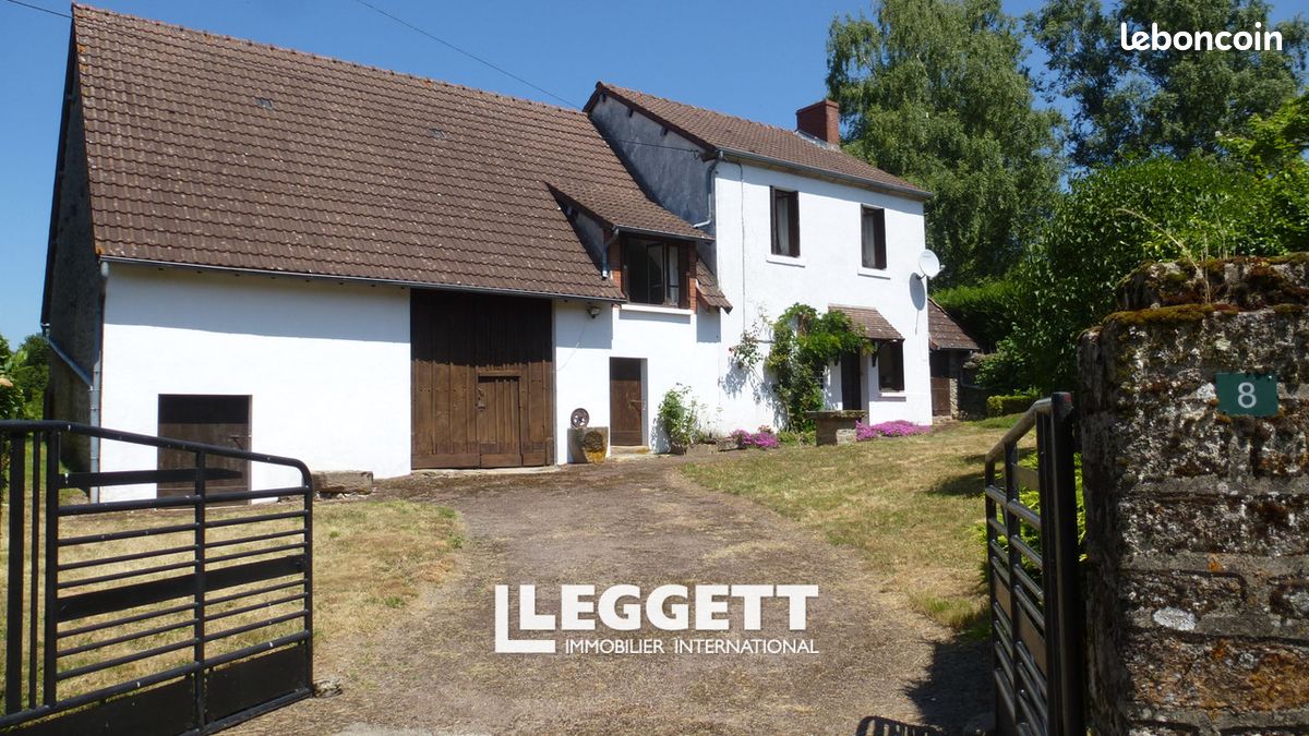 Maison 5 pièces 97 m² · à Lafat · 97 m² · 114 450 €