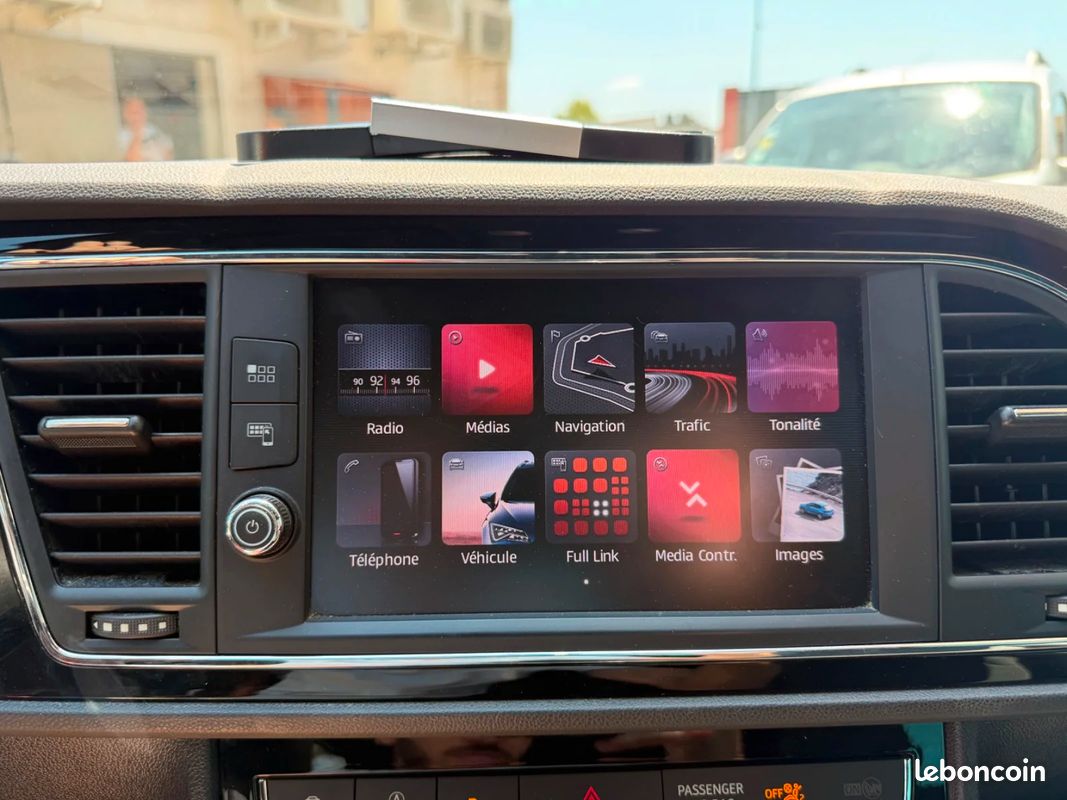 SEAT LEON 2.0 TDI 150 Start/Stop BVM6 FR / CAMERA / CARPLAY / SIEGE FR (image 36)