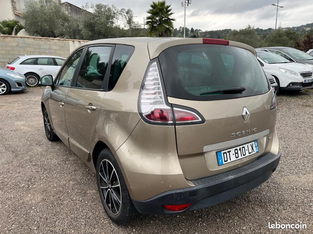 Renault Scénic III TCe 130 Energy Zen (image 4)
