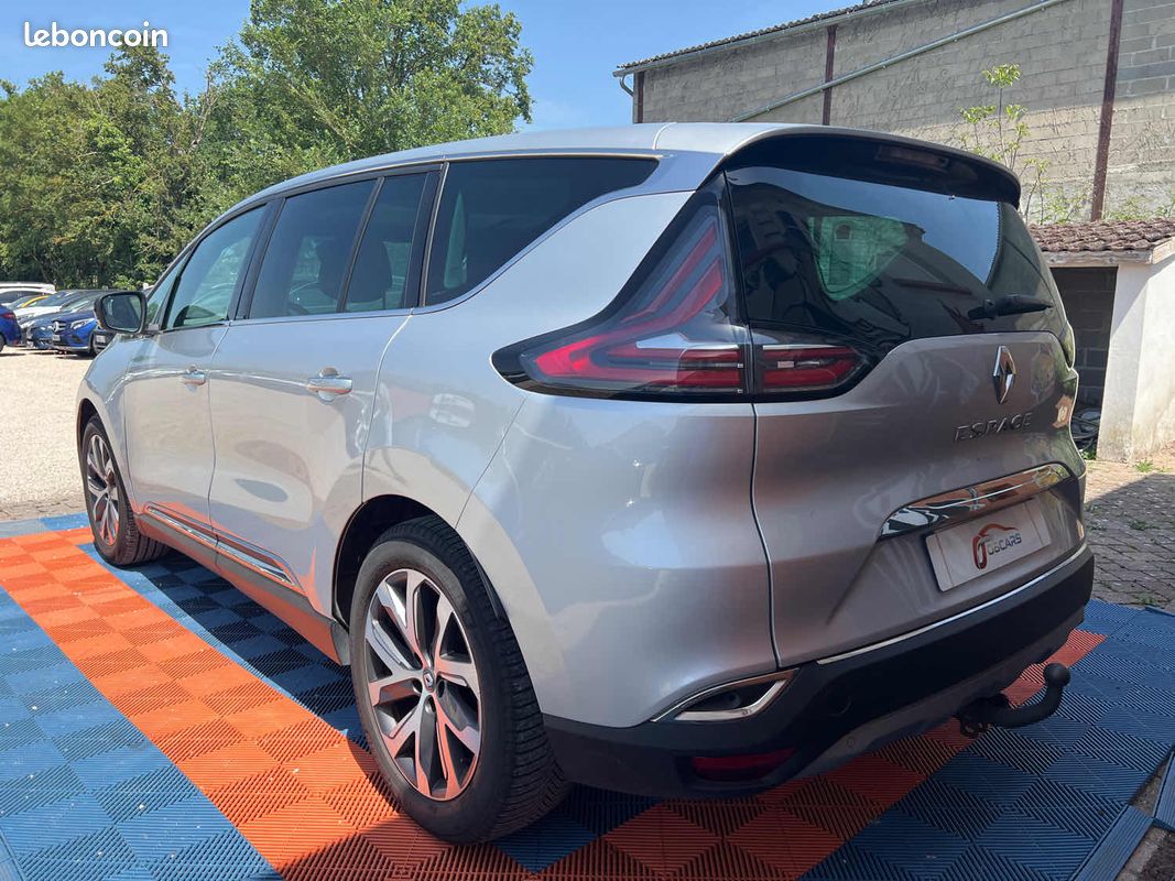 Renault espace v 1.6 dci 16v edc6 161 cv 2015 (image 6)
