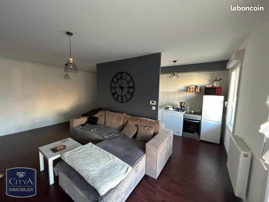 Appartement 3 pièce(s) 62 m²à louer Douai