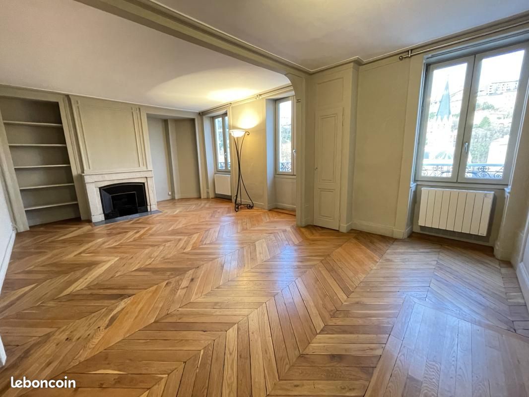Appartement 3 pièces 93 m² · à Lyon · 93 m² · 2 100 €/mois