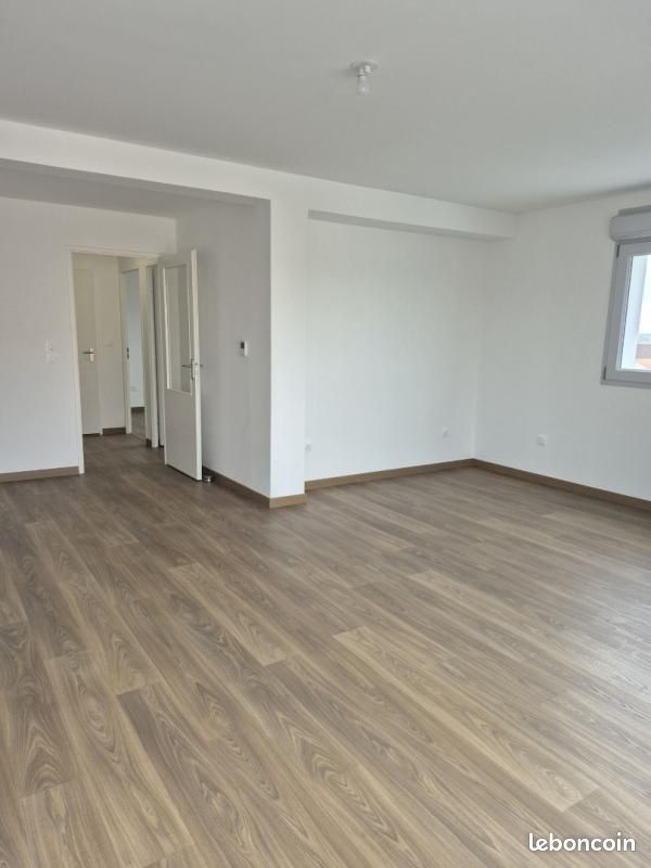 Appartement 3 pièces 70 m² · à Hazebrouck · 70 m² · 874 €/mois
