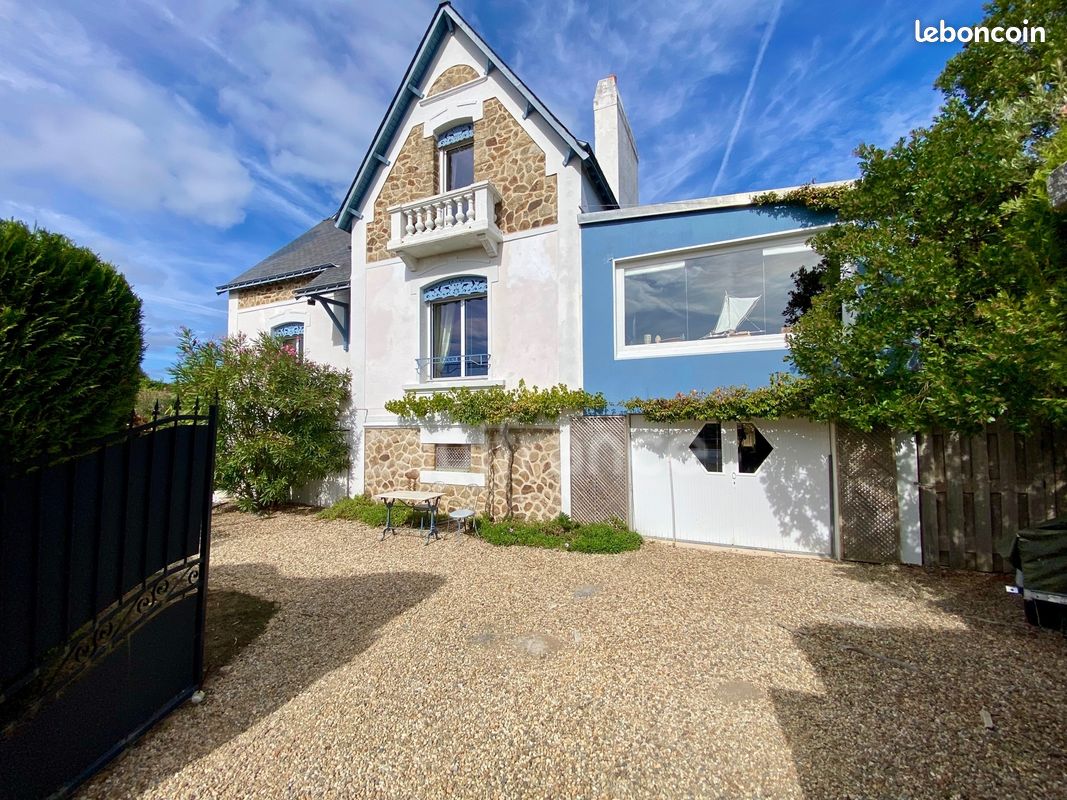 Maison 6 pièces 149 m² · à Baden · 149 m² · 648 500 €