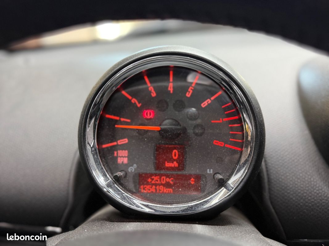 MINI COUNTRYMAN R60 190 ch ALL4 Cooper S (image 16)
