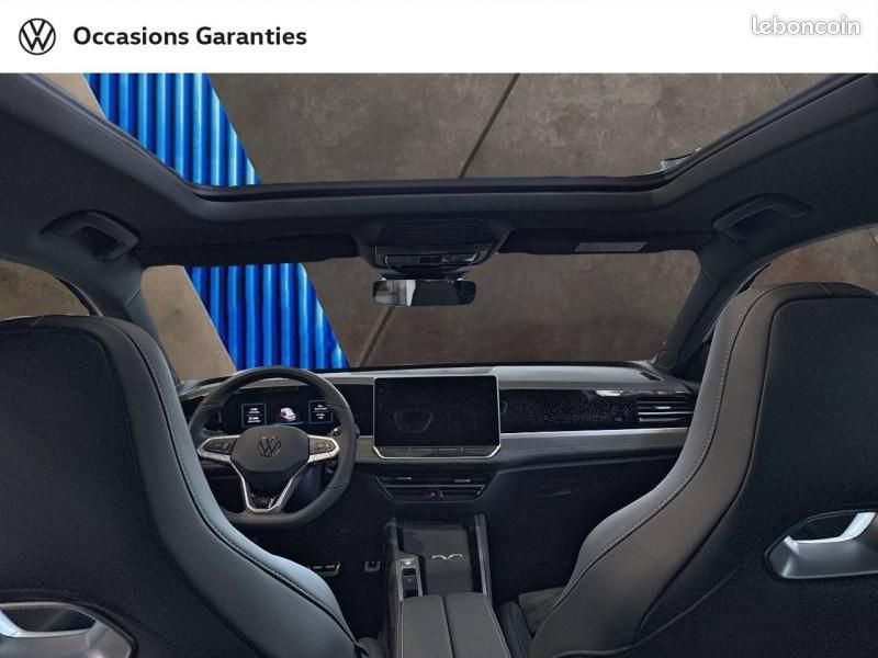 Volkswagen Passat SW 1.5 eHybrid 272ch R-Line DSG6 (image 29)