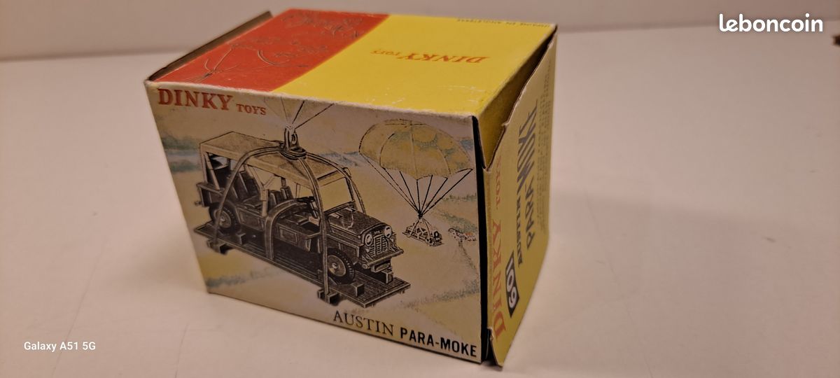 1/43 dinky toys austin mini moke parachutable - Collection