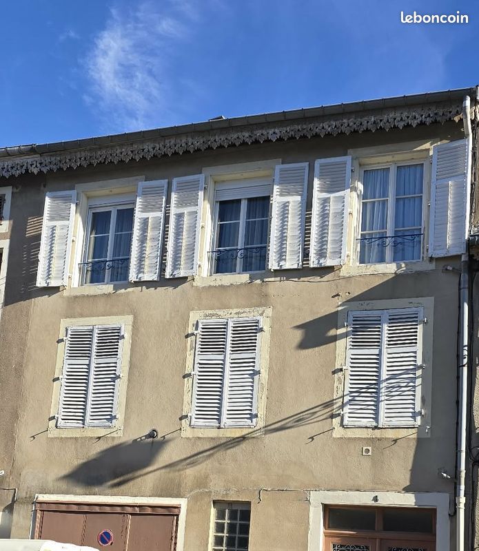 Maison 8 pièces 211 m² · à Pont-À-Mousson · 211 m² · 188 000 €