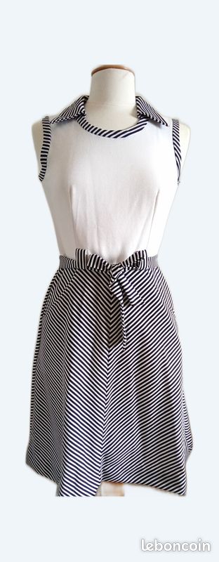 Robe sans manches vintage blanche et rayures marine Vêtements