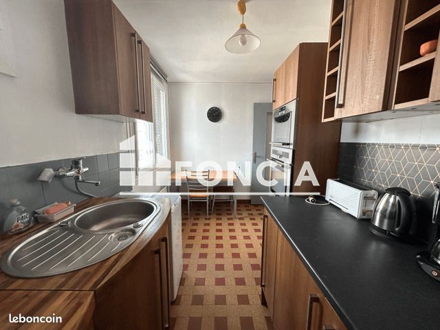 Appartement 2 pièces 47 m² · à Grenoble · 47 m² · 700 €