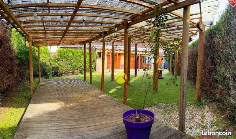 Maison 5 pièces 110 m² · à Neuvy-sur-Barangeon · 110 m² · 140 000 €