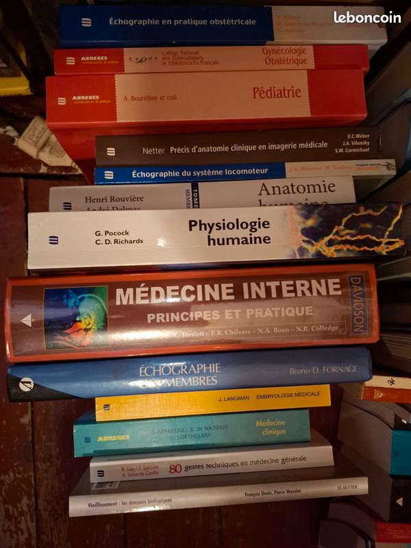 Lot de livres de médecine (image 1)