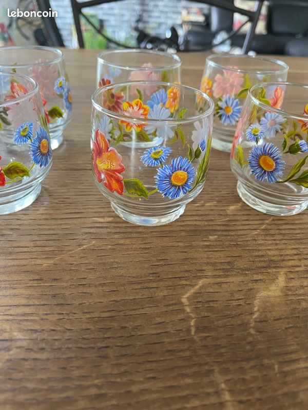 Lot vaisselle fumé vintage 6 assiettes Vereco et 4 bols Arcoroc - Arts de la table