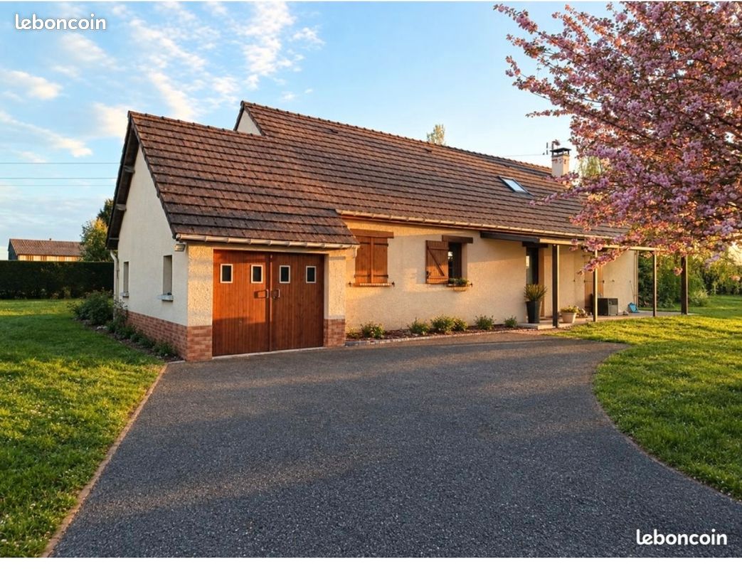 Maison 7 pièces 160 m² · à Menneval · 160 m² · 239 990 €