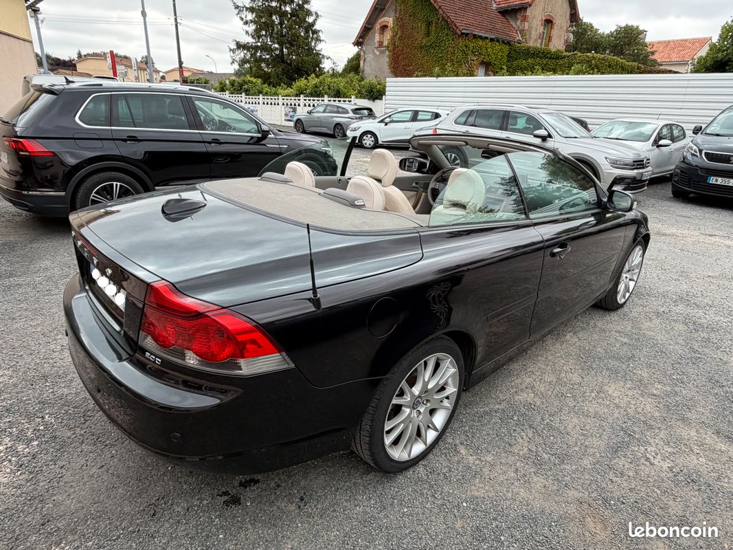 Volvo c70 cabriolet 2.0 td 136 cv (image 2)