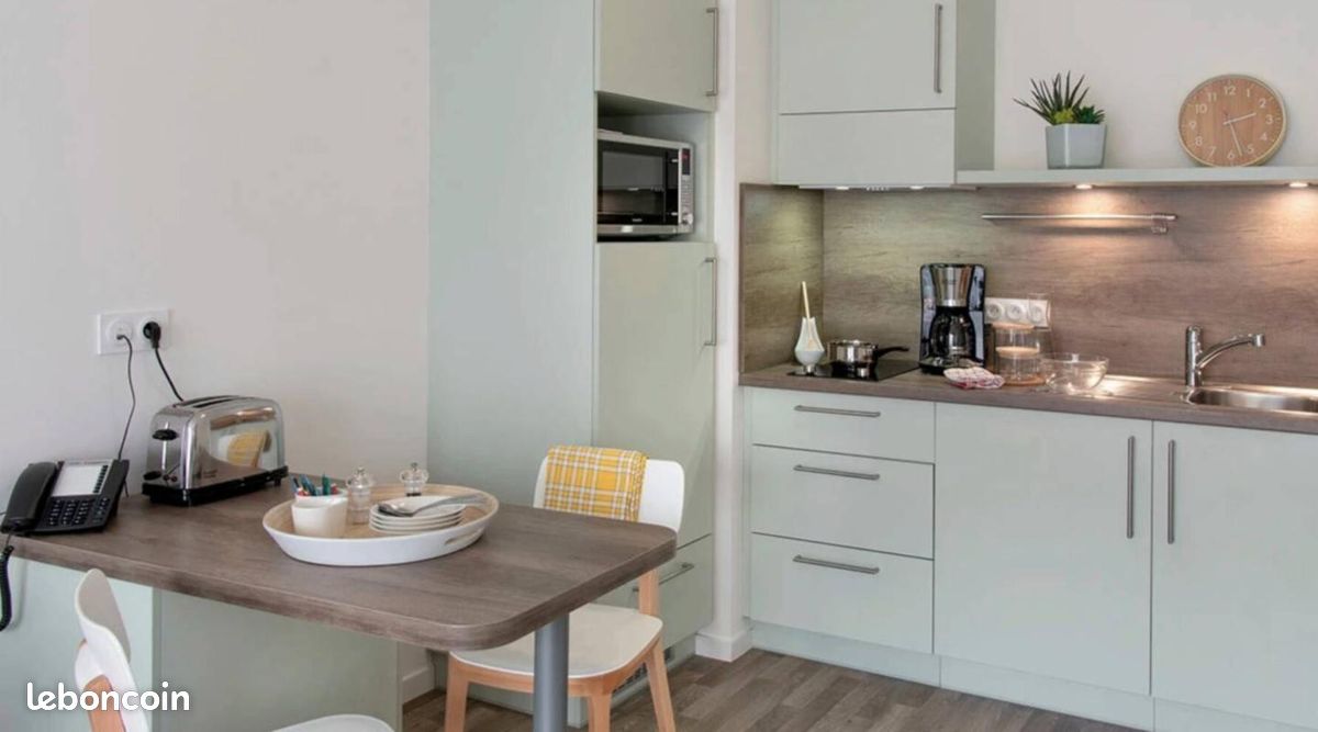 Appartement 1 pièce 46 m² · à Valenciennes · 46 m² · 890 €