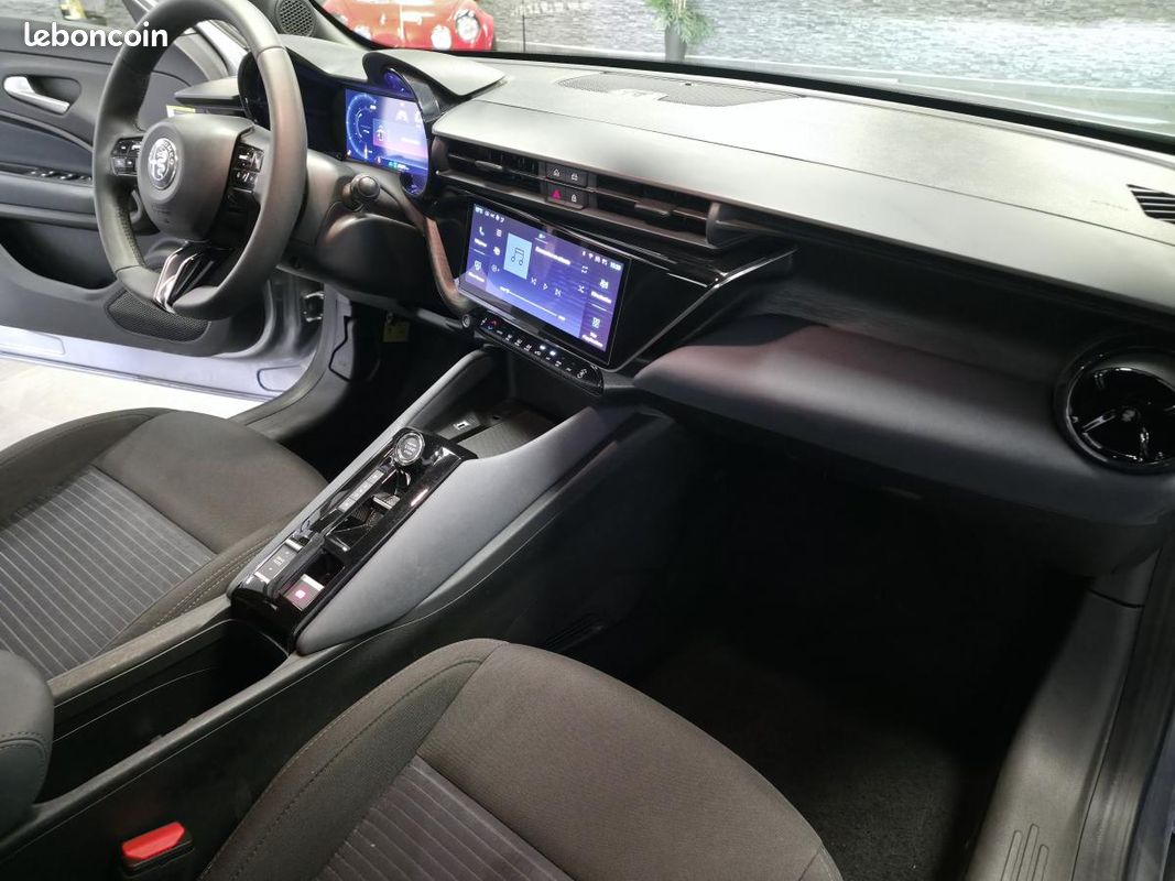 ALFA ROMEO JUNIOR 1.2 Ibrida - 136 - BV eDCT6 (image 14)