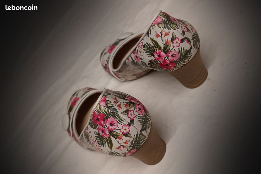 Chaussures escarpins "Virus" (Arcazi) (image 4)