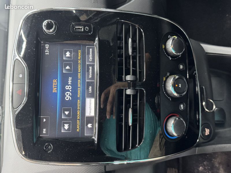 Renault CLIO IV 0.9 TCE 90CH ENERGY ZEN EURO6 2015 (image 11)