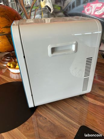 Frigo 20 litres comme neuf Électroménager