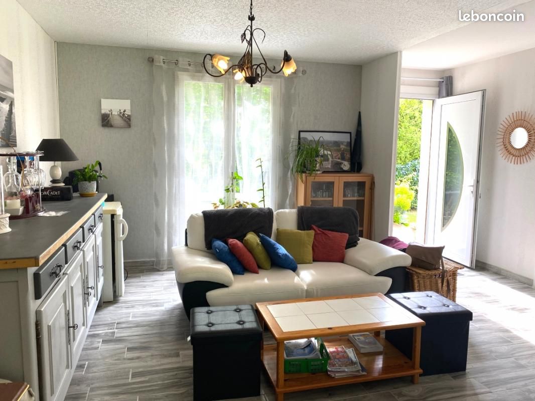 Maison 5 pièces 100 m² - Juignac 16190 (image principale 5)