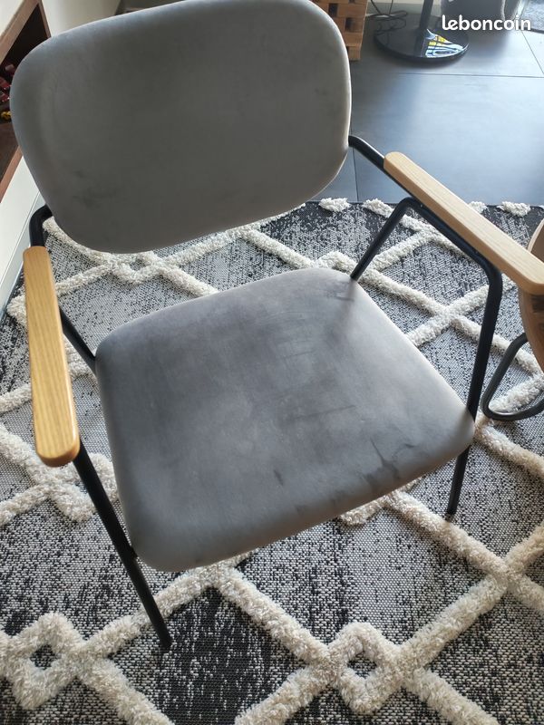 Fauteuil de salon Atmosphera - Fauteuil design en velours Dyer - Gris - Dyer (image 1)