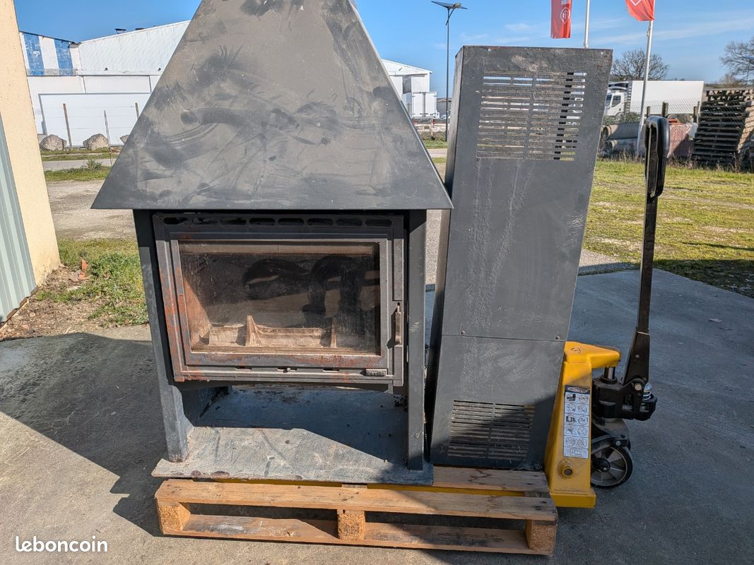 Insert Deville (image 1)