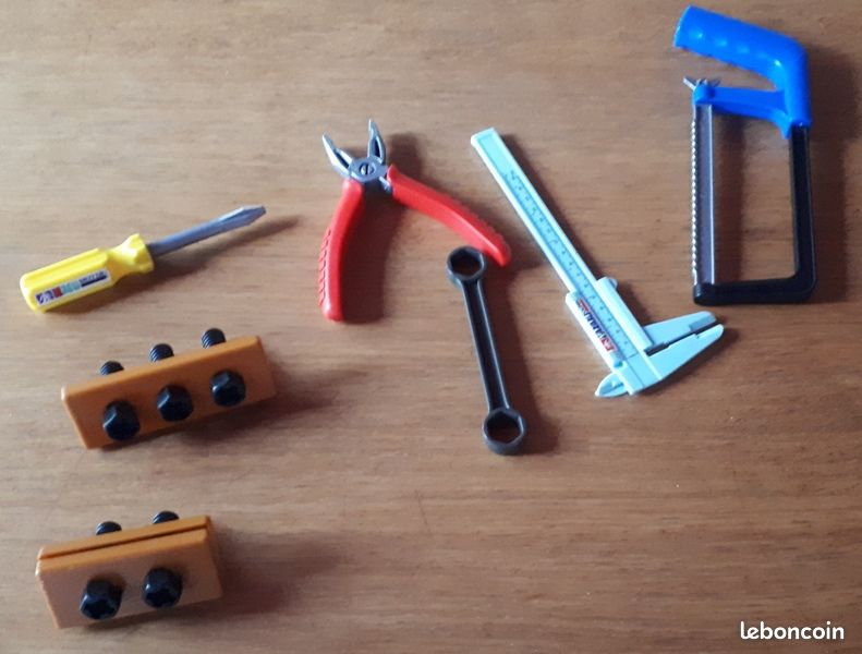 Outils plastiques de bricoleur (image 1)