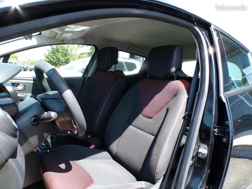 Renault Clio 4 LIFE 1.2L 16V (image 10)