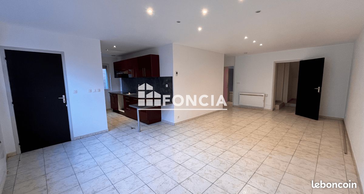 Appartement 3 pièces 74 m² · à Tourcoing · 74 m² · 746 €/mois