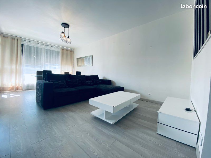 Appartement 3 pièces 67 m² · à Clermont-Ferrand · 67 m² · 830 €