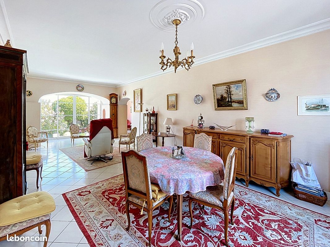 Maison 6 pièces 163 m² · à La Rochelle · 163 m² · 836 000 €