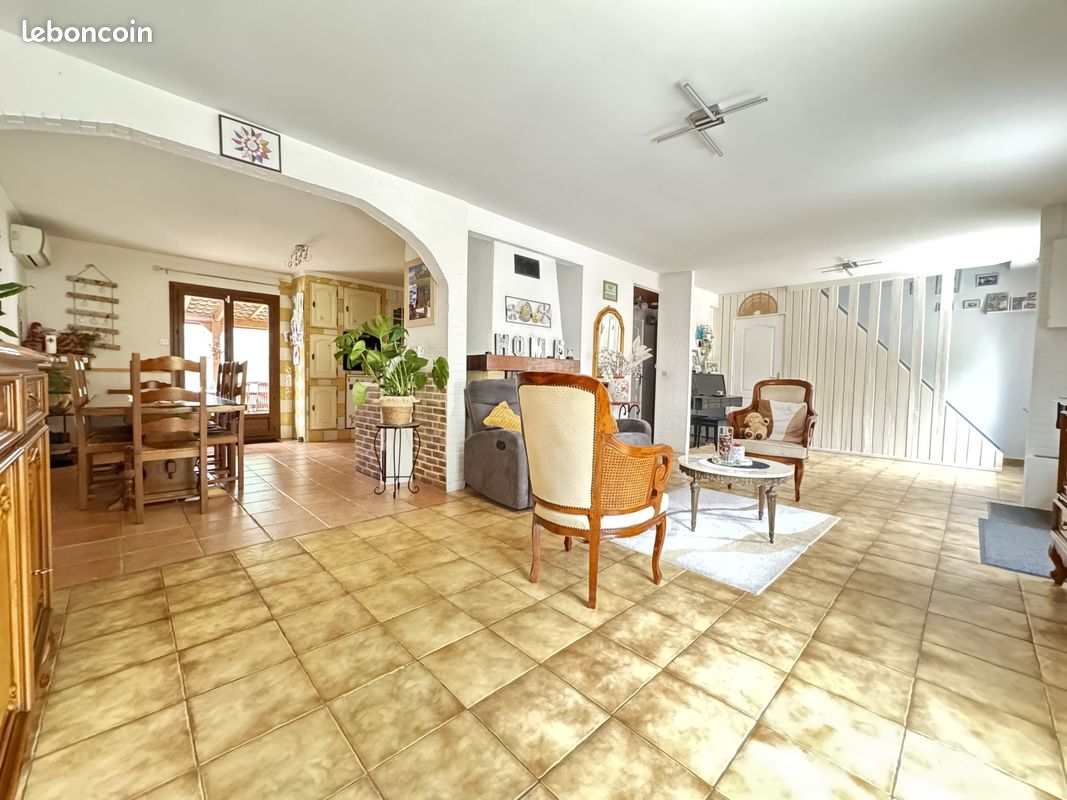 Maison 7 pièces 150 m² · à Tigery · 150 m² · 414 000 €
