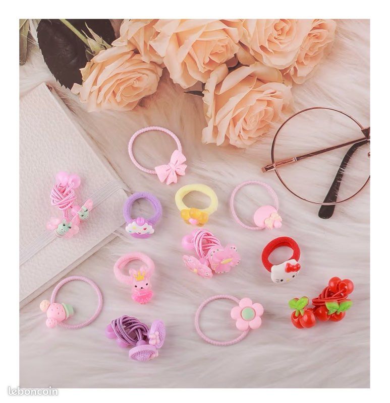 Accessoires cheveux filles Hello Kitty (image 4)