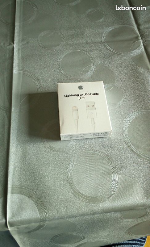 Chargeur iphone (image 1)
