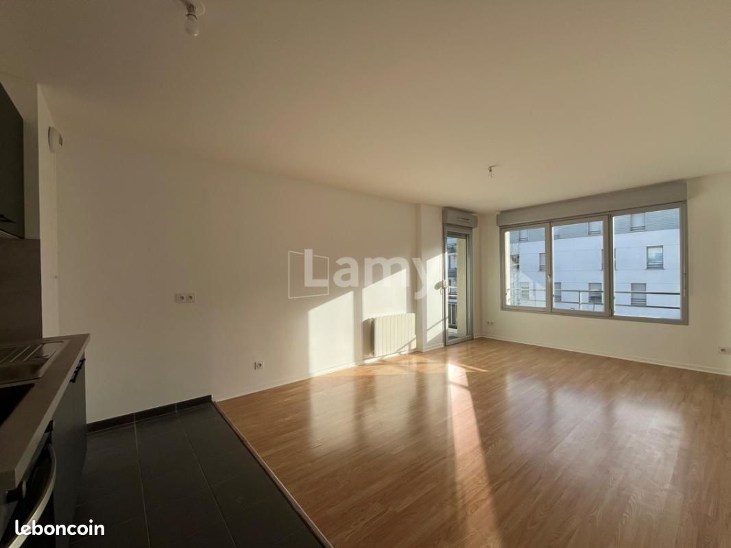 Appartement 3 pièces 65 m² · à Reims · 65 m² · 784 €/mois