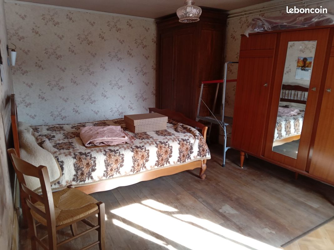 Maison 4 pièces 76 m² · à Pérassay · 76 m² · 32 000 €