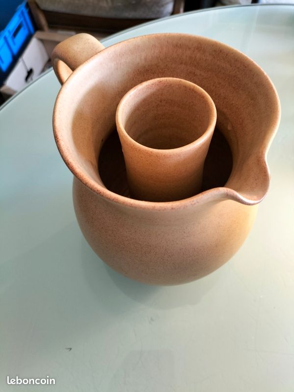 CRUCHE avec CYLINDRE en CÉRAMIQUE ÉMAILLÉE " POTERIE GHIO FABRICANT à VALLAURIS" (image 5)