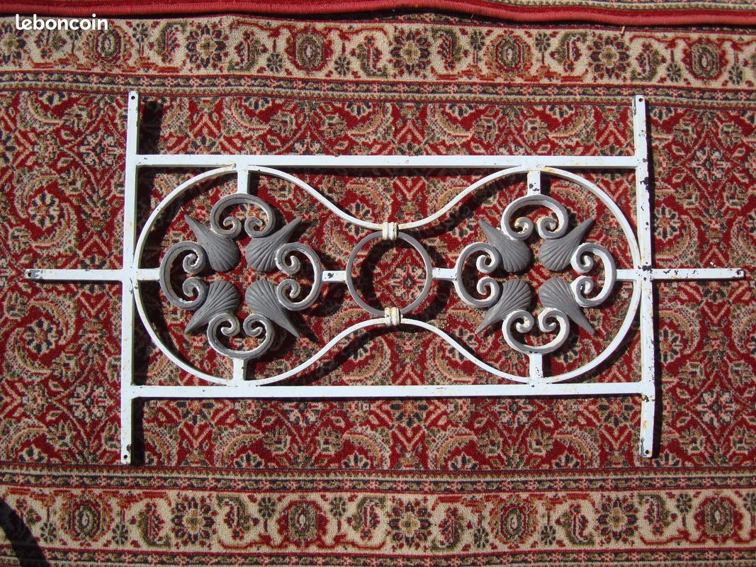 Grille décor coquillage, Garde corps Fer Forgé (image 1)