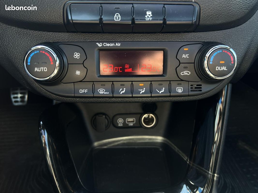 KIA PROCEED 1.0 T-GDi 120 II COUPE GT Line (image 24)