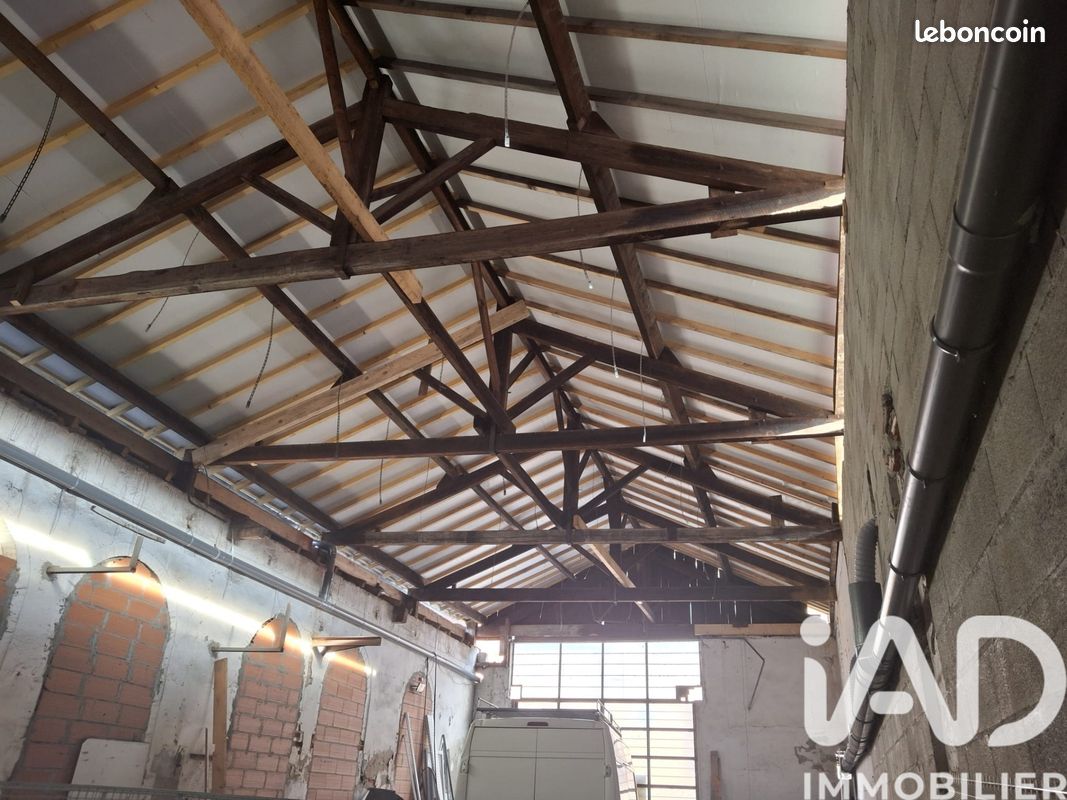 Local commercial 300 m² · à Montauban · 300 m² · 269 000 €