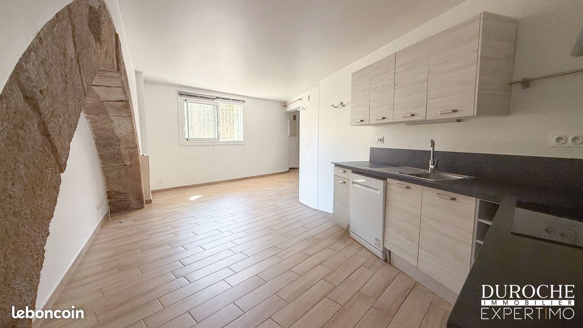 Maison 3 pièces 90 m² · à Piolenc · 90 m² · 177 000 €