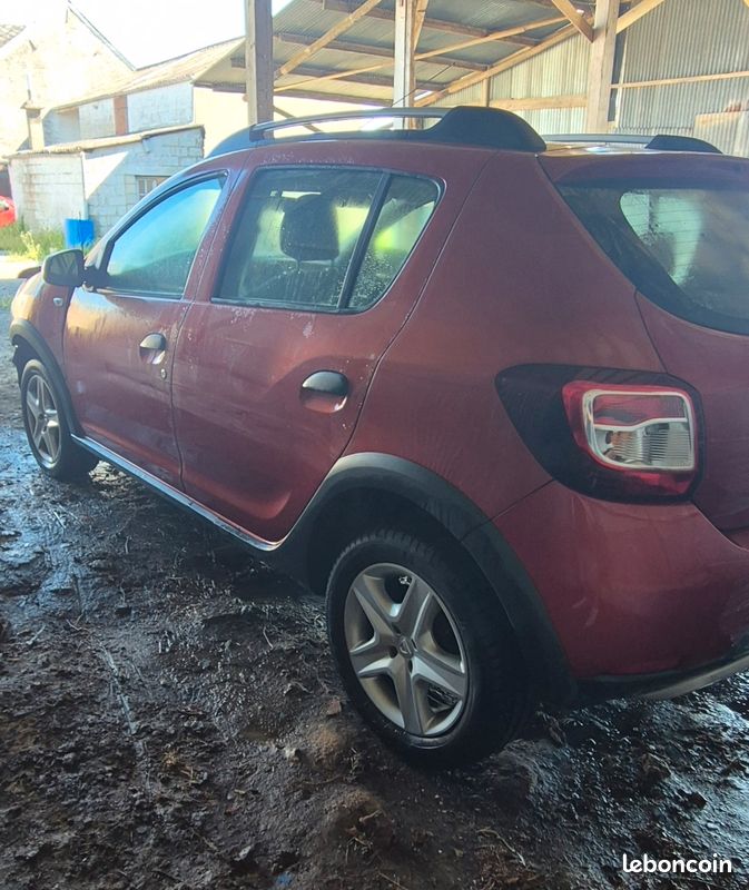 Toutes pièces dacia sandero stepway 2014 (image 2)