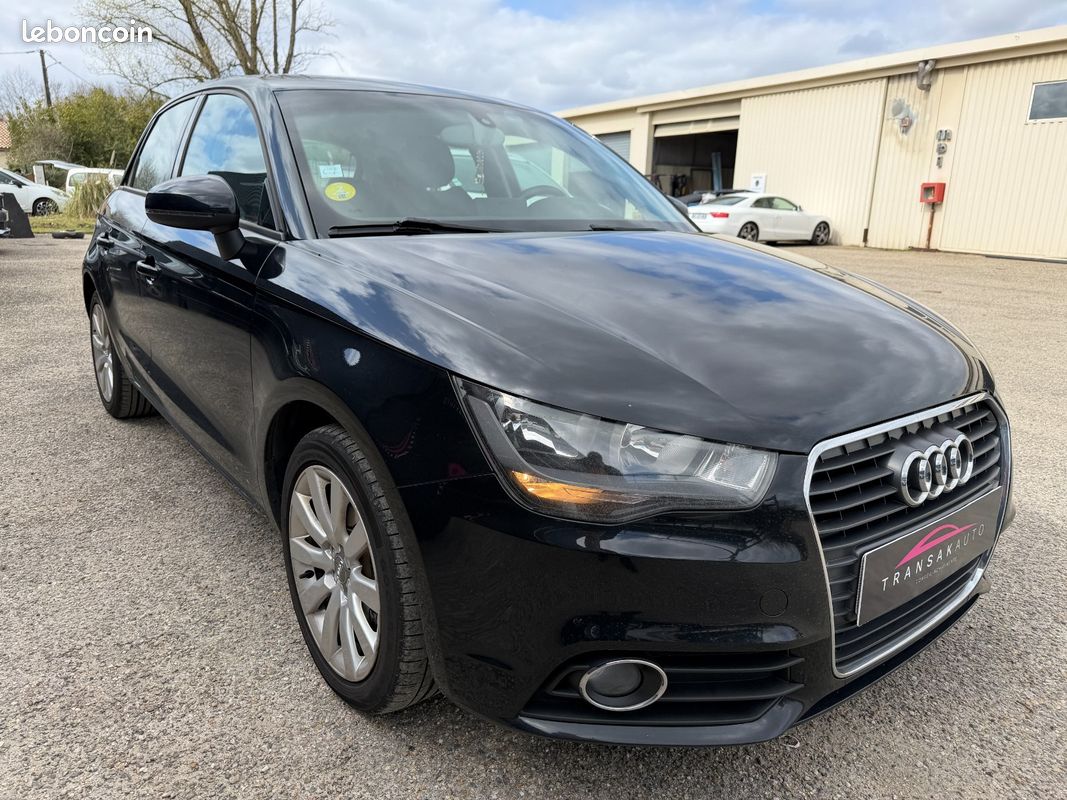 AUDI A1 SPORTBACK 1.6 TDI 105 Ambiente (image 7)