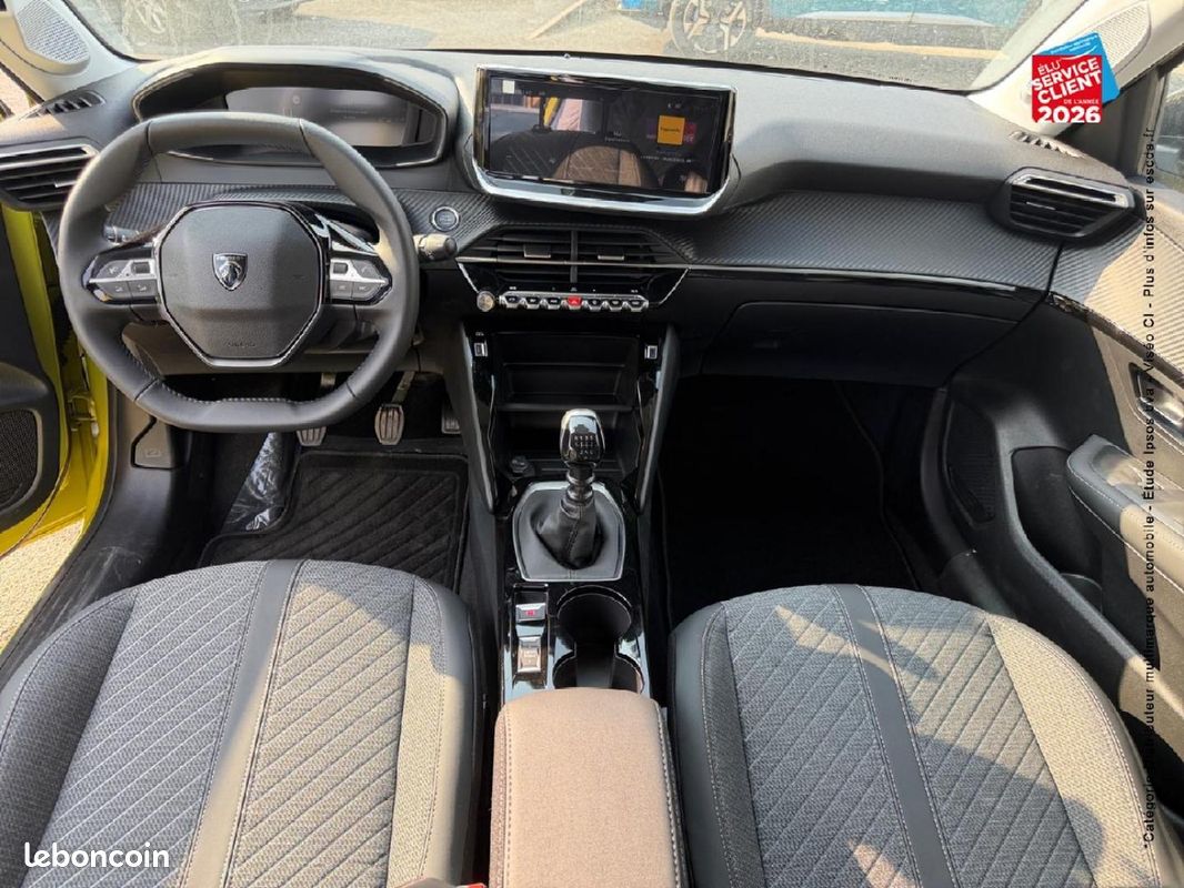 Peugeot 208 1.2 Turbo 100ch Allure (image 17)