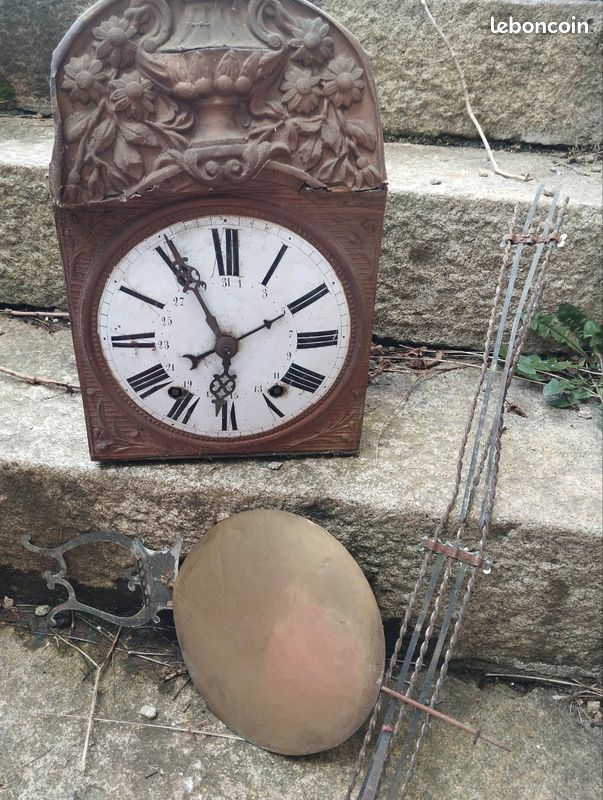 Vielle horloge comtoise (image 1)