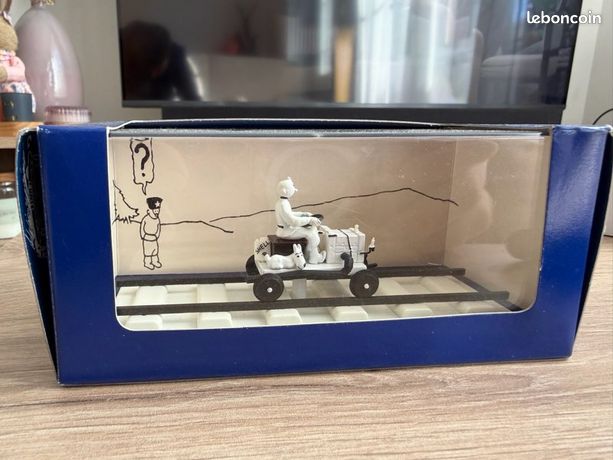 Voiture Tintin N°64 la Draisine au Pays des Soviets Atlas 1 43