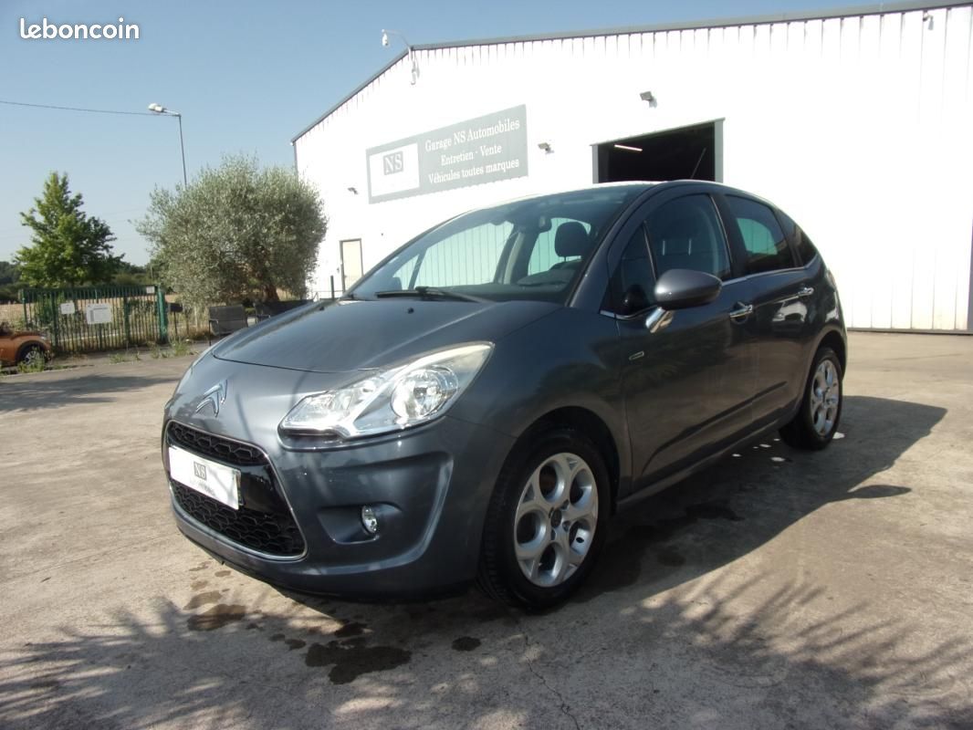 Citroën C3 VTi 120 Exclusive A (image 1)