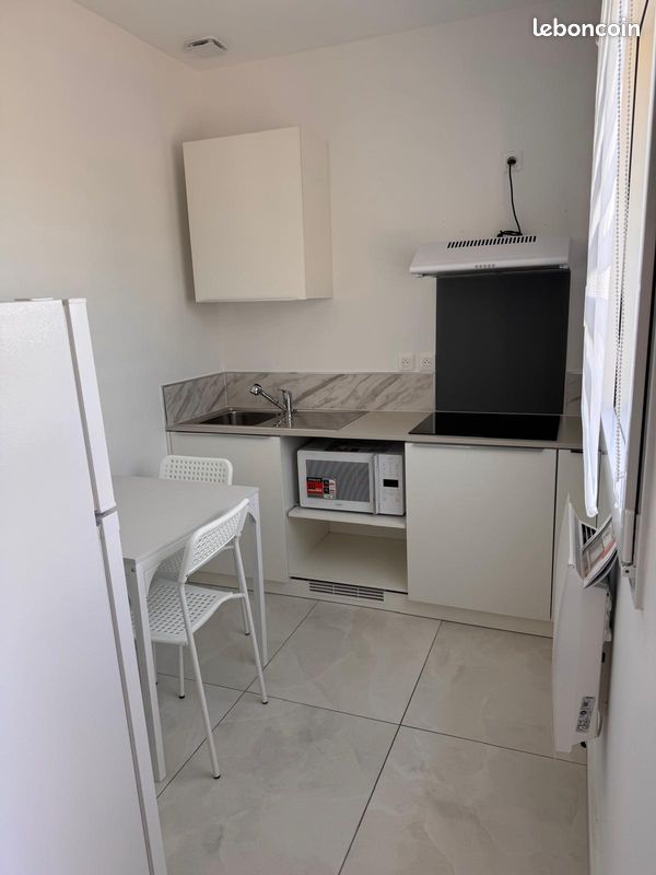 Appartement 1 pièce 23 m² · à Cranves-Sales · 23 m² · 900 €/mois